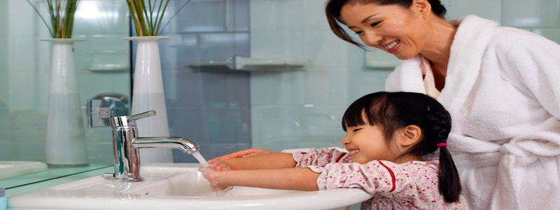 washing-hands-sanitary-cold-flu-season-safety-protection-vaughn-whitby-oshwa
